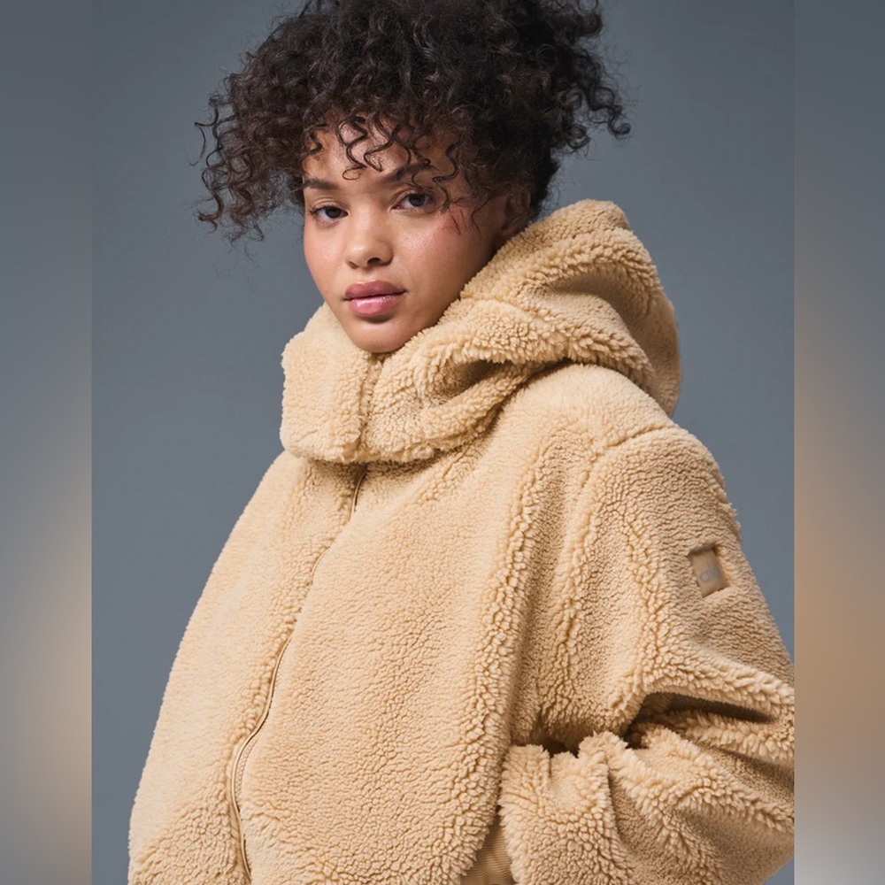 AloYoga Foxy Sherpa Jacket
